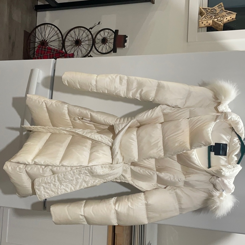 Marciano cream puffer jacket